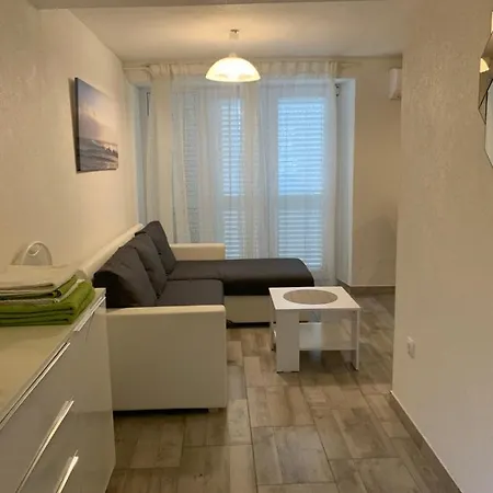 Annamaria Apartament *